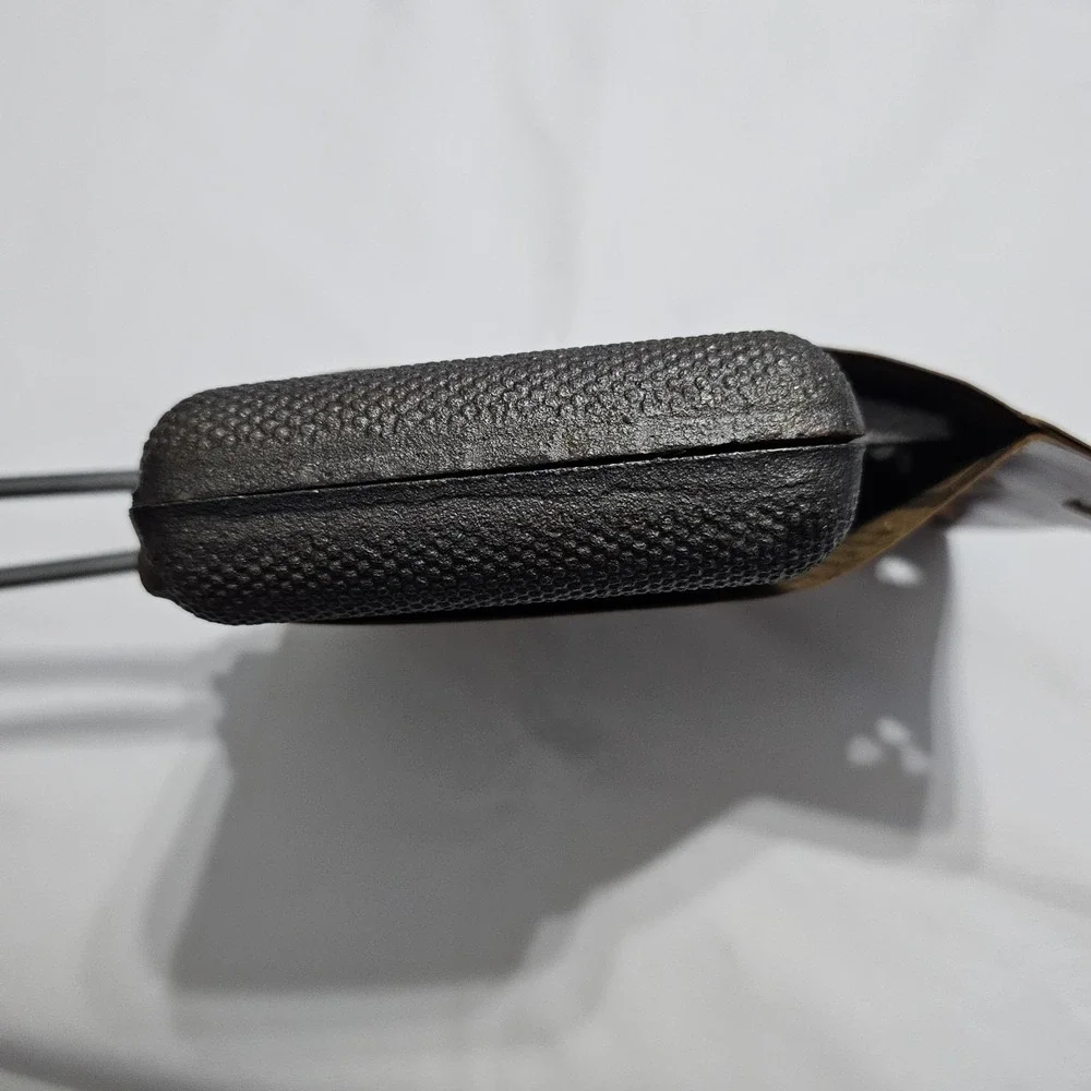 New Rome Original Pie Iron Double Cast Iron Campfire Cooker Grill Bake Toast